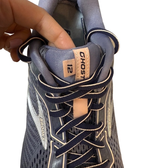 Brooks Women's  Ghost 12 Running Shoes Size‎ 11 Gray Silver Neutral Support - Picture 5 of 9